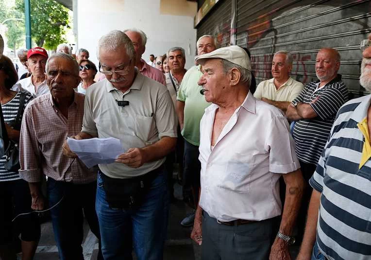 Επιβεβαίωση Βρούτση: Έρχονται αυξήσεις για 260.000 επικουρικές συντάξεις! (πίνακας)